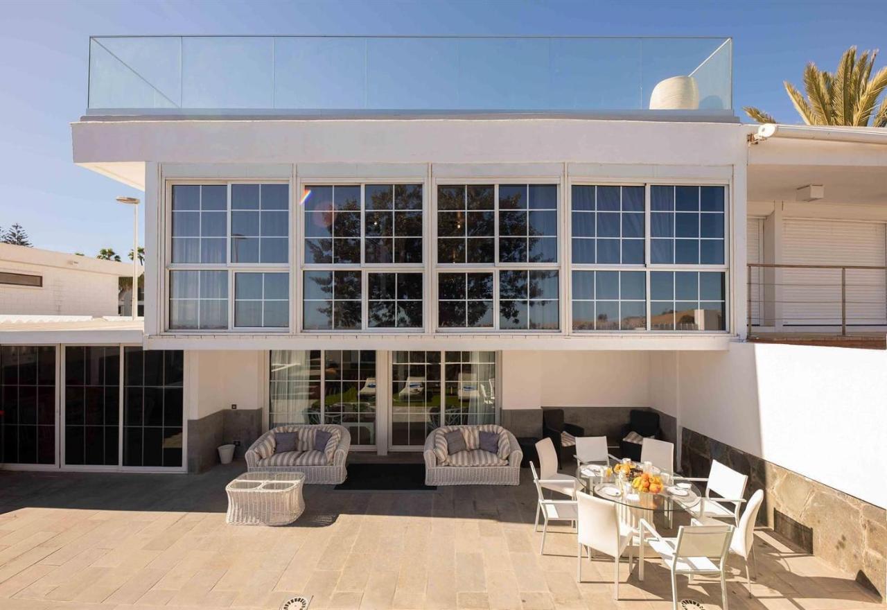Refurbished Seafront Ferienhaus *